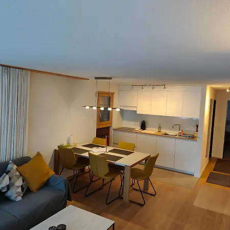 Schoene Und Moderne * Grachen