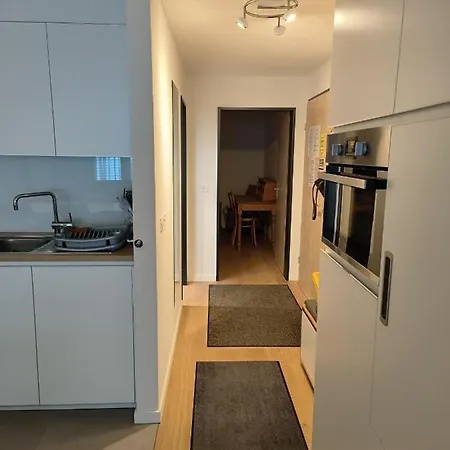 Schoene Und Moderne דירה *