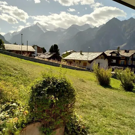 Schoene Und Moderne *