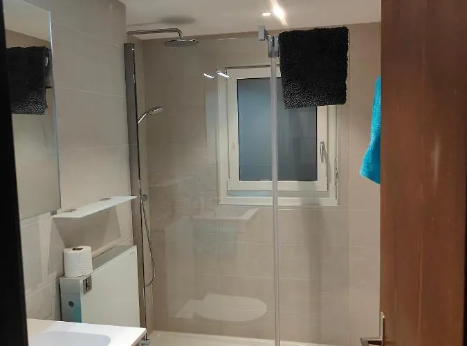 Apartamento Schoene Und Moderne Grächen