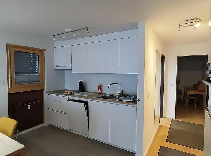 Apartment Schoene Und Moderne Grachen